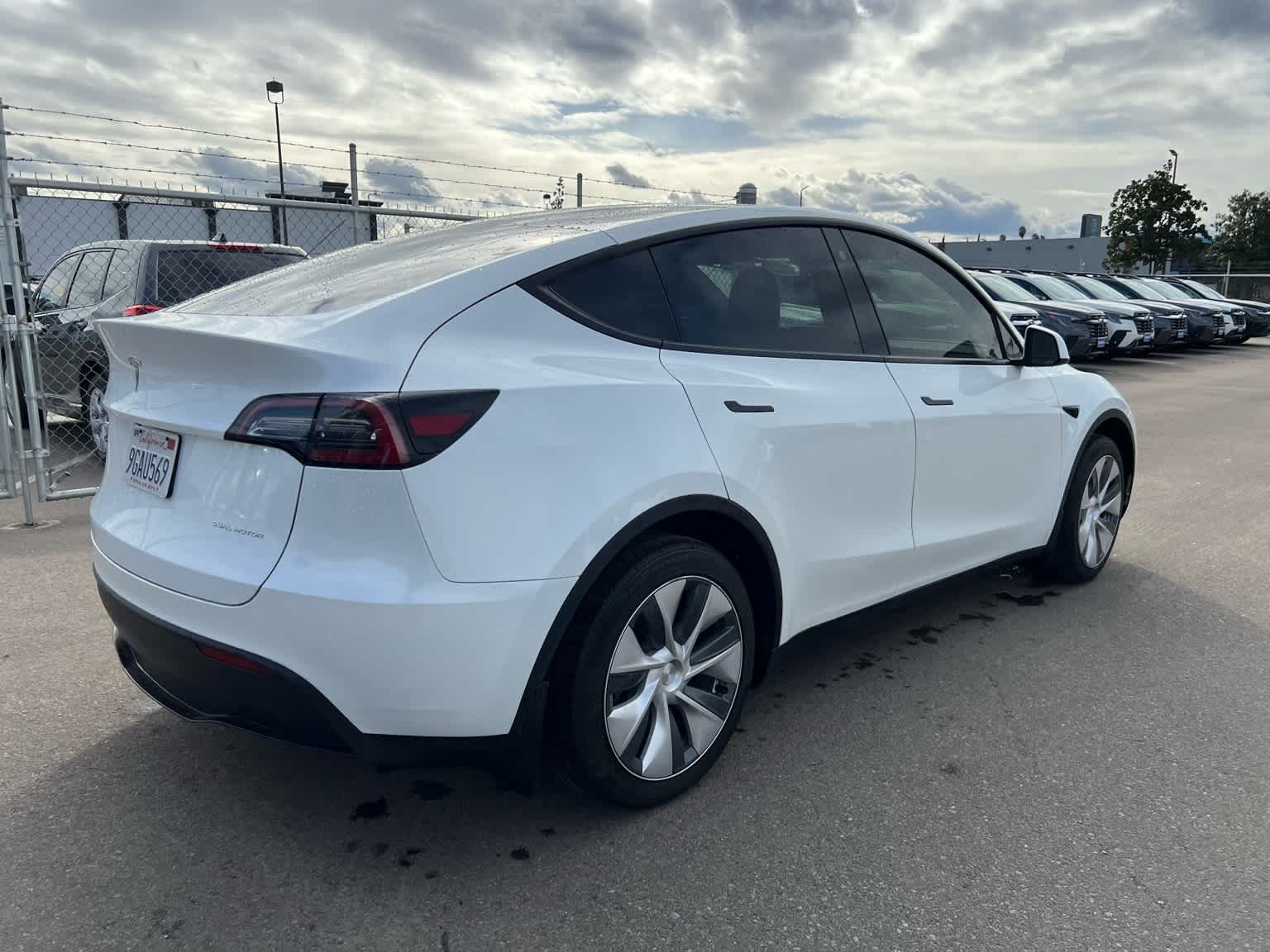 Thumbnail: 2023 Tesla Model Y - 8