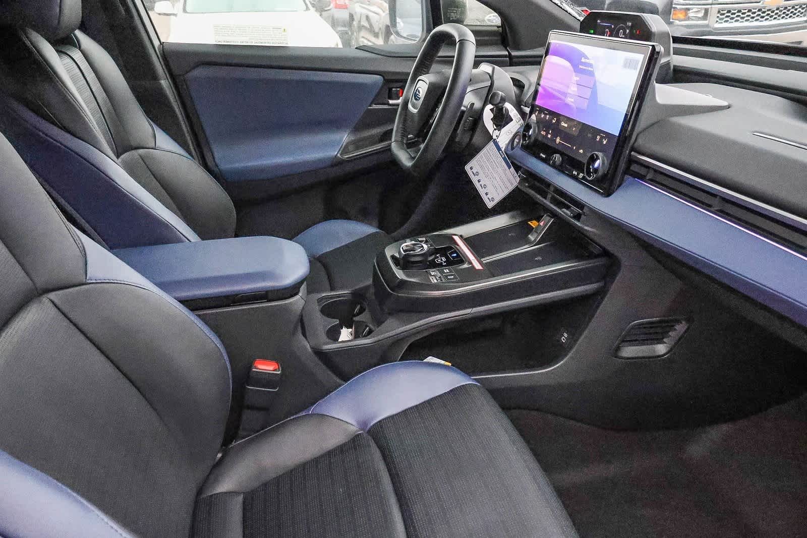 Thumbnail: 2026 Subaru Solterra - 12