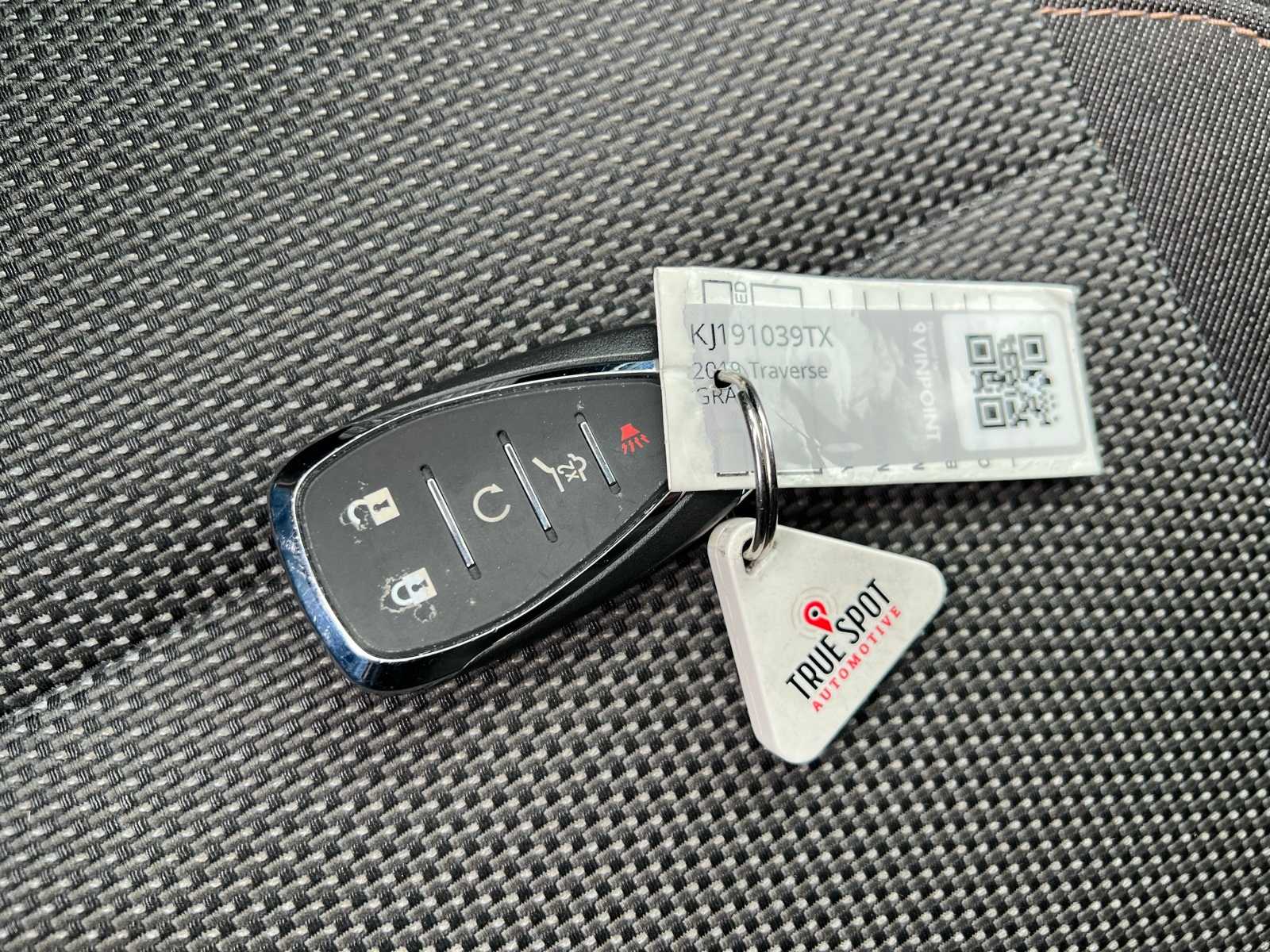 Thumbnail: 2019 Chevrolet Traverse - 37