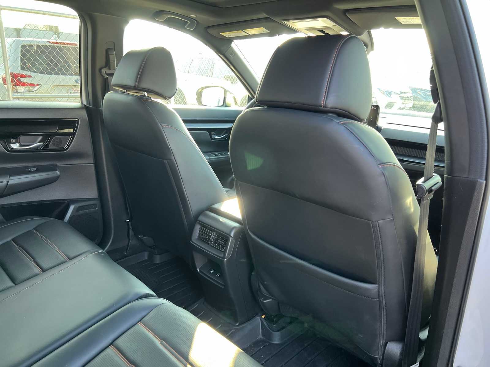 Thumbnail: 2023 Honda CR-V - 22