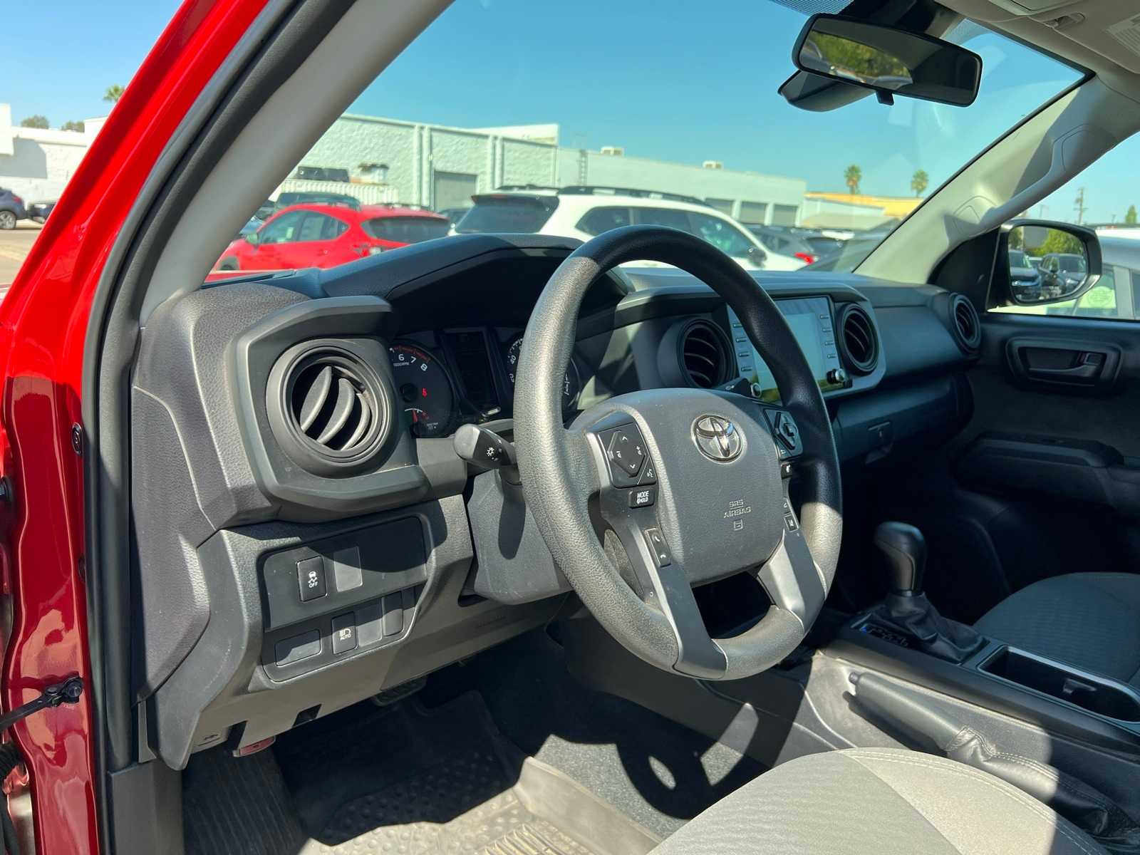 Thumbnail: 2020 Toyota Tacoma - 13