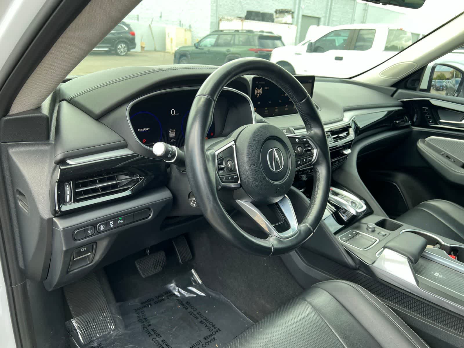 Thumbnail: 2023 Acura MDX - 13