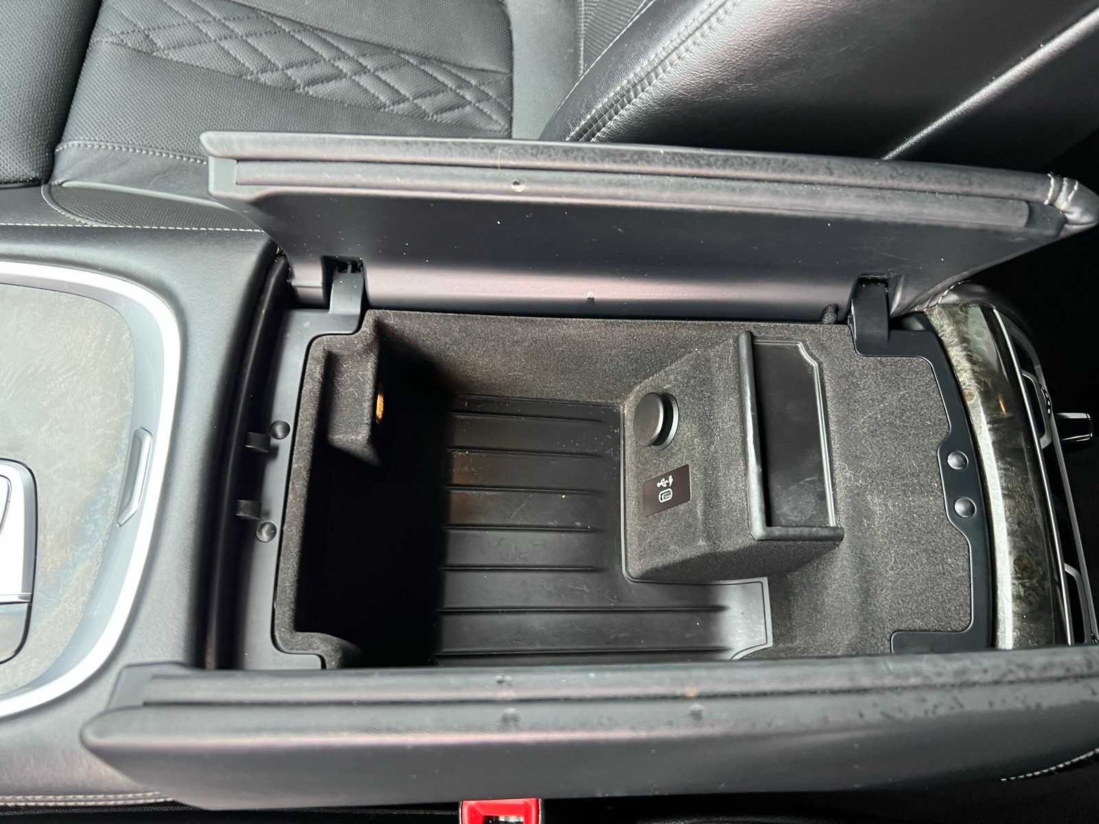 Thumbnail: 2021 BMW 7 Series - 39