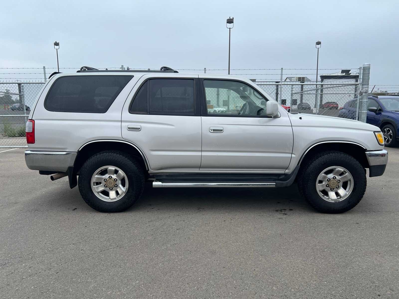 Thumbnail: 1998 Toyota 4Runner - 8