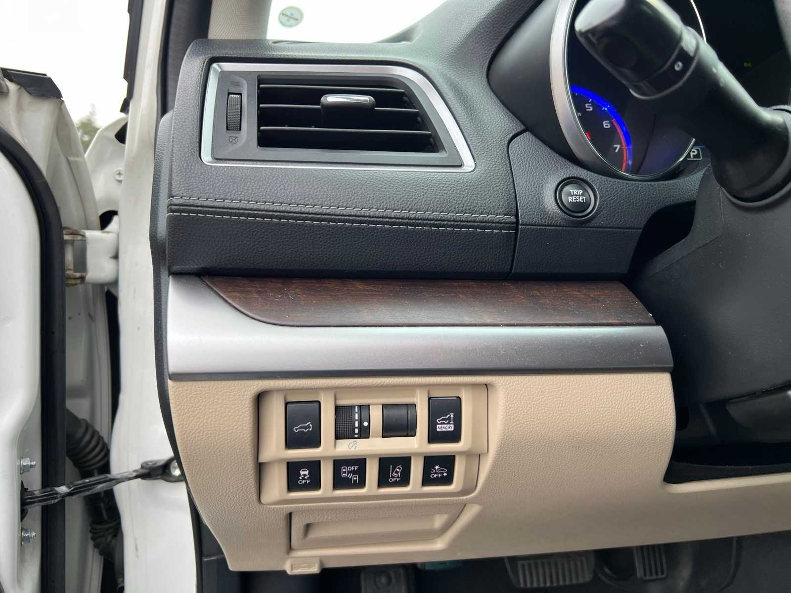 Thumbnail: 2018 Subaru Outback - 29