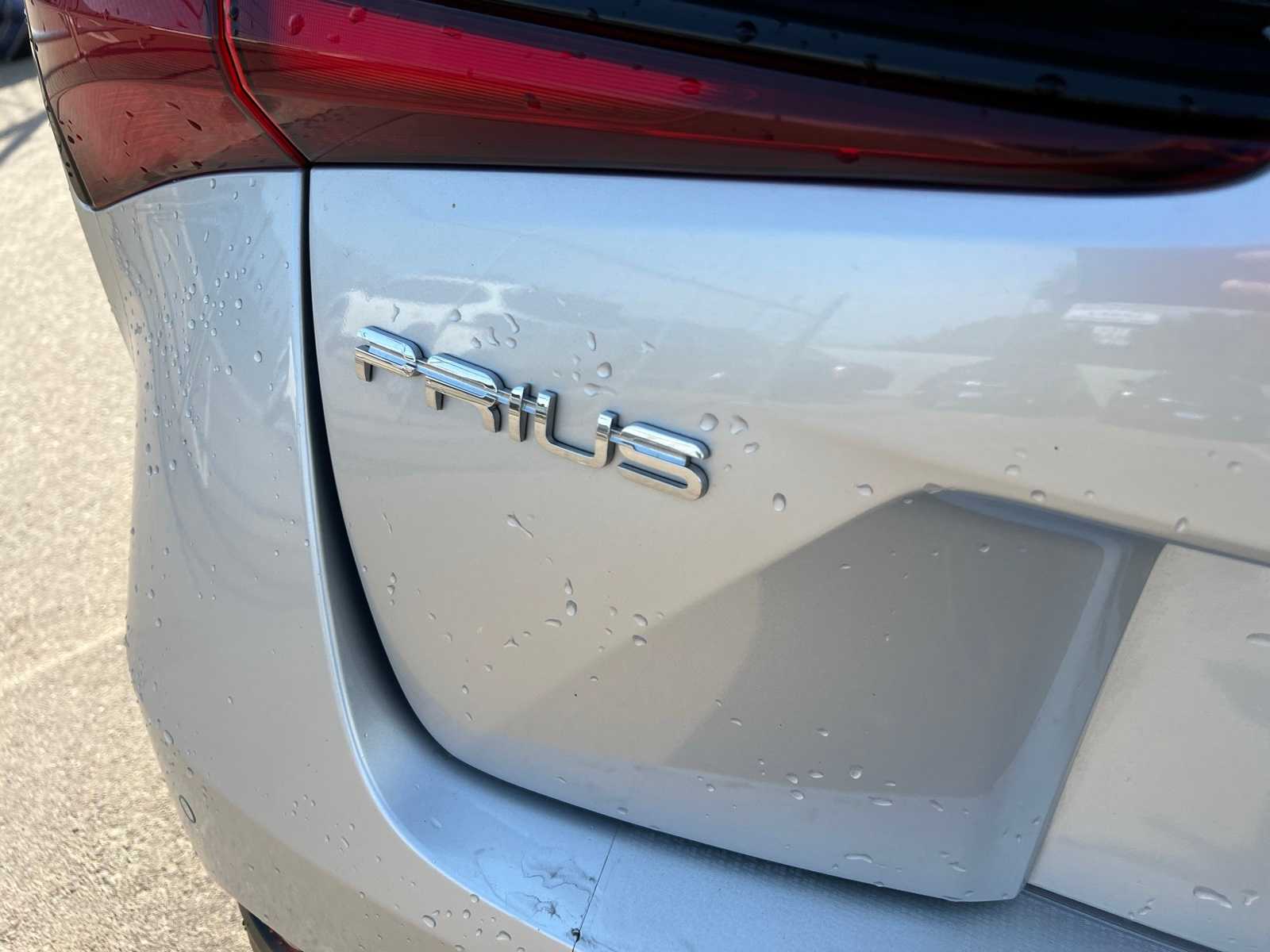 Thumbnail: 2019 Toyota Prius - 5
