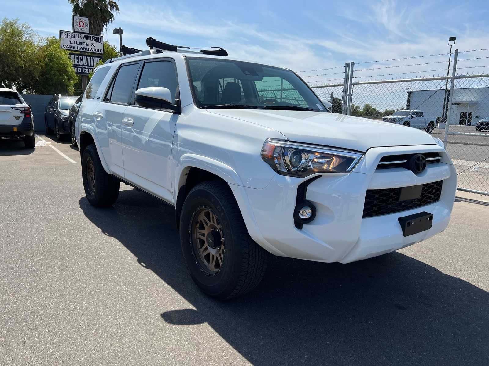 Thumbnail: 2022 Toyota 4Runner - 10