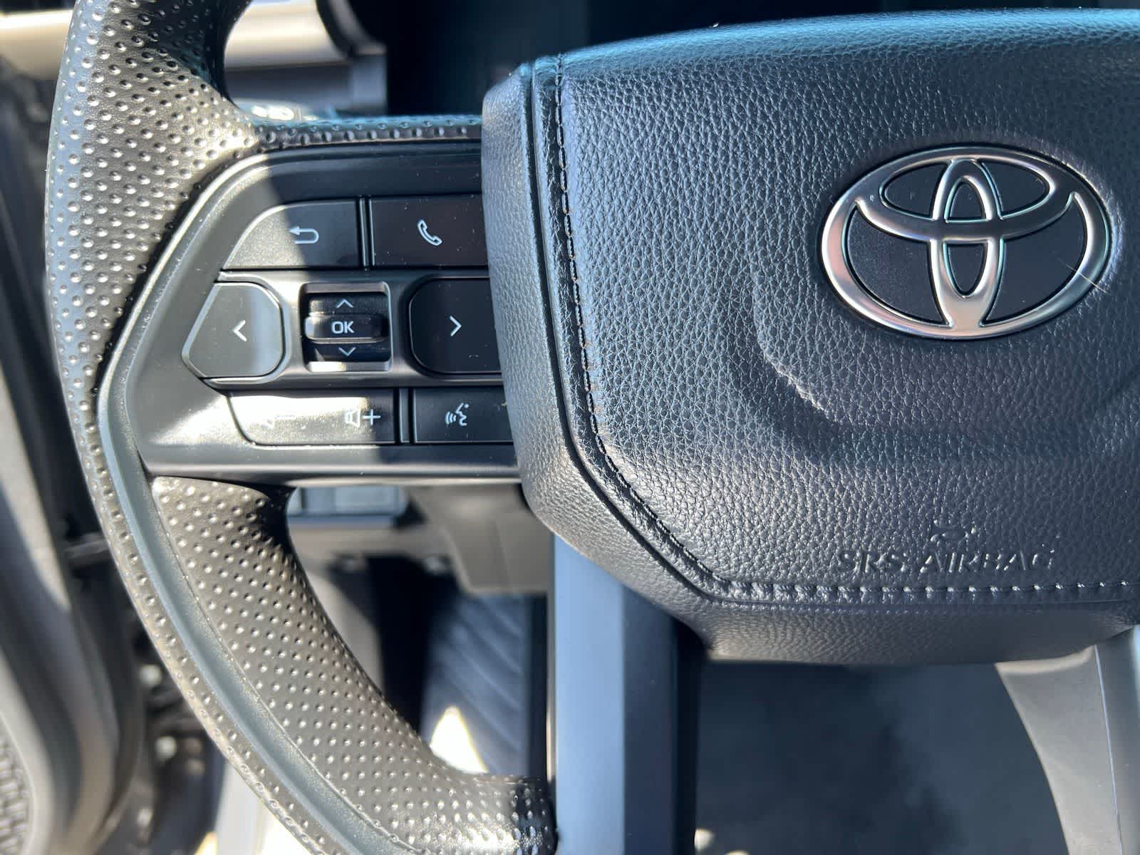 Thumbnail: 2025 Toyota Tacoma - 30