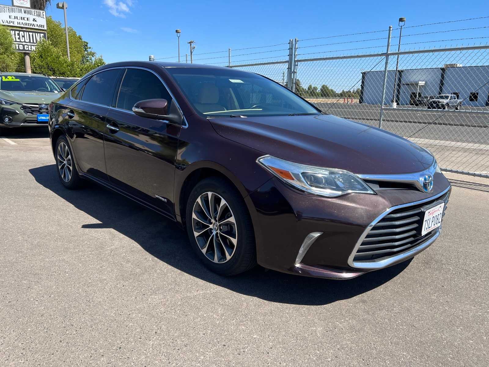 Thumbnail: 2016 Toyota Avalon - 11