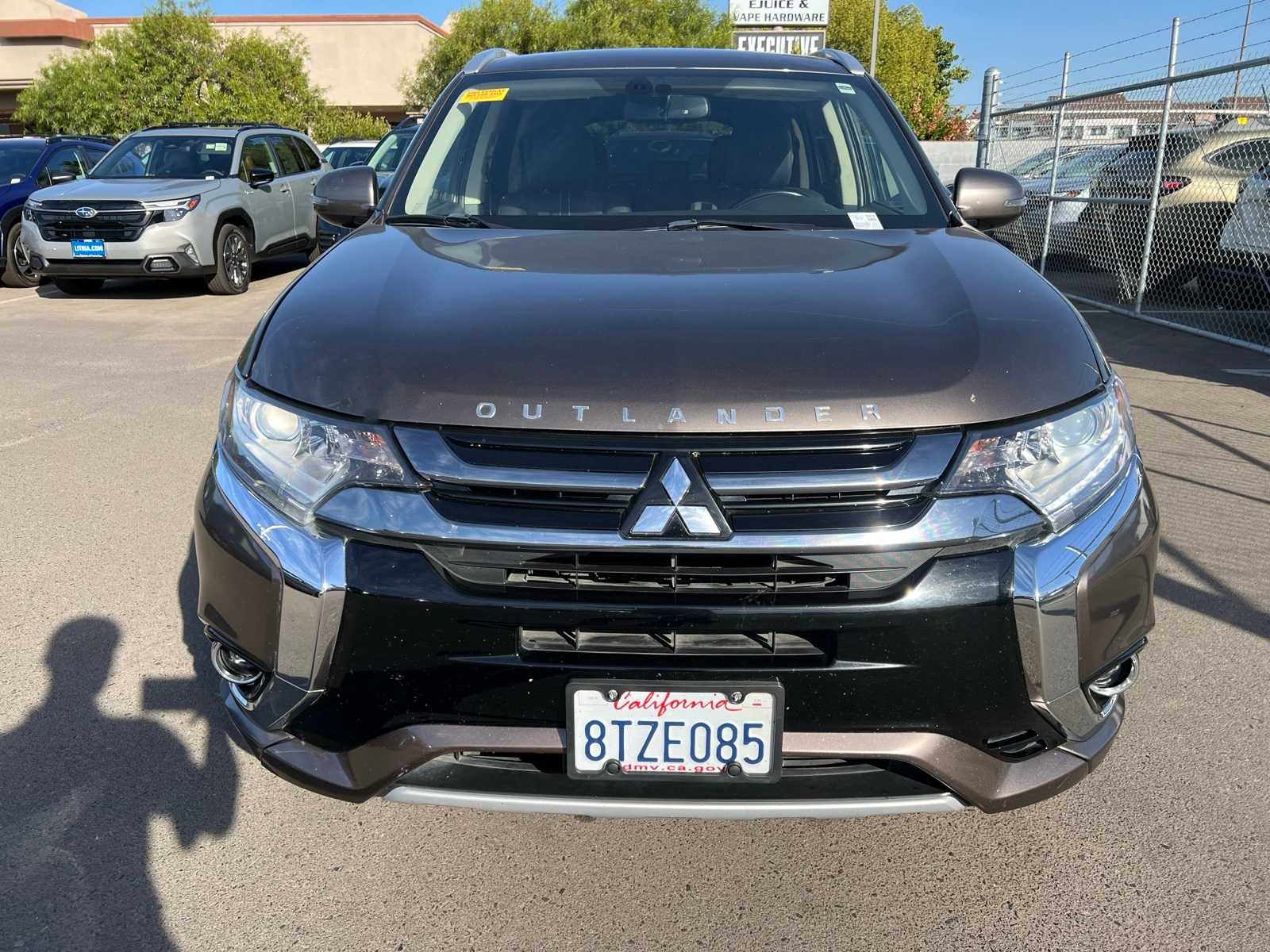 Thumbnail: 2018 Mitsubishi Outlander - 12