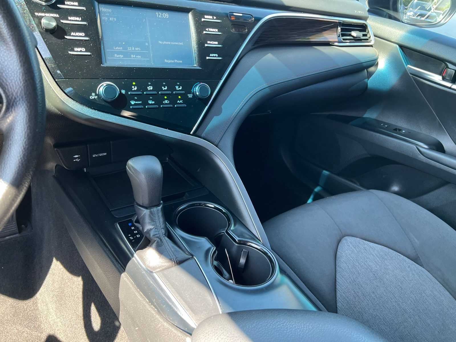 Thumbnail: 2018 Toyota Camry - 41