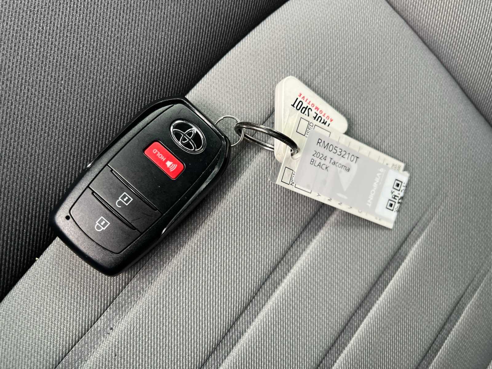 Thumbnail: 2024 Toyota Tacoma - 37