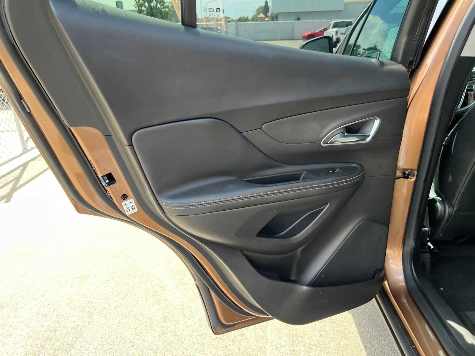 Thumbnail: 2016 Buick Encore - 20