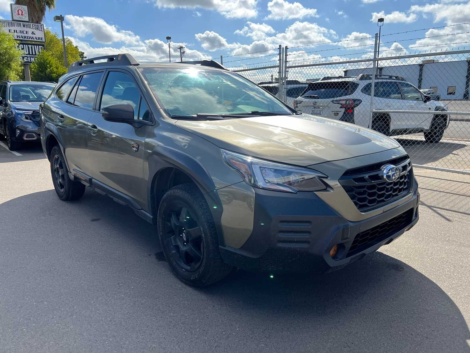 Thumbnail: 2022 Subaru Outback - 11