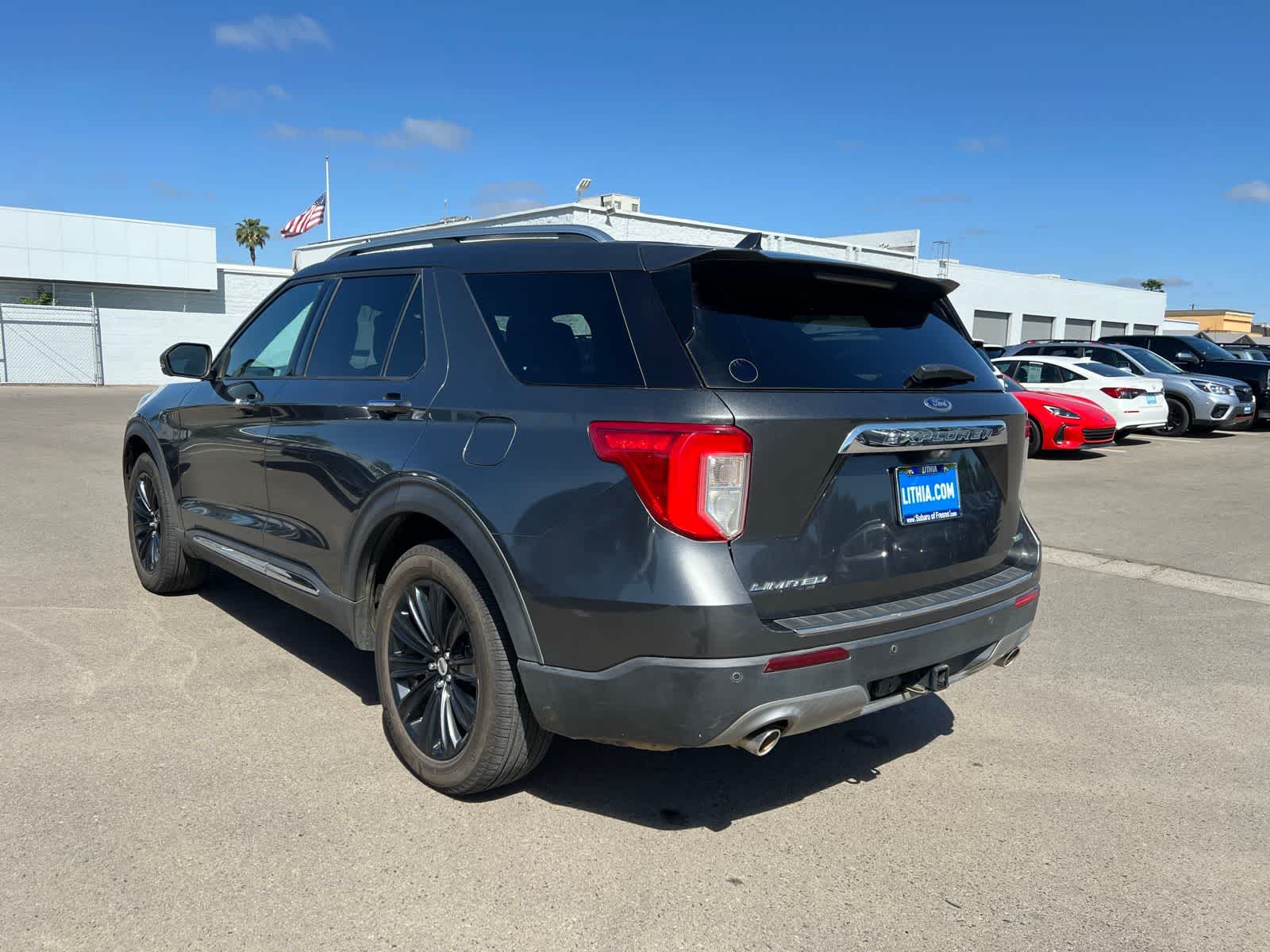 Thumbnail: 2020 Ford Explorer - 3