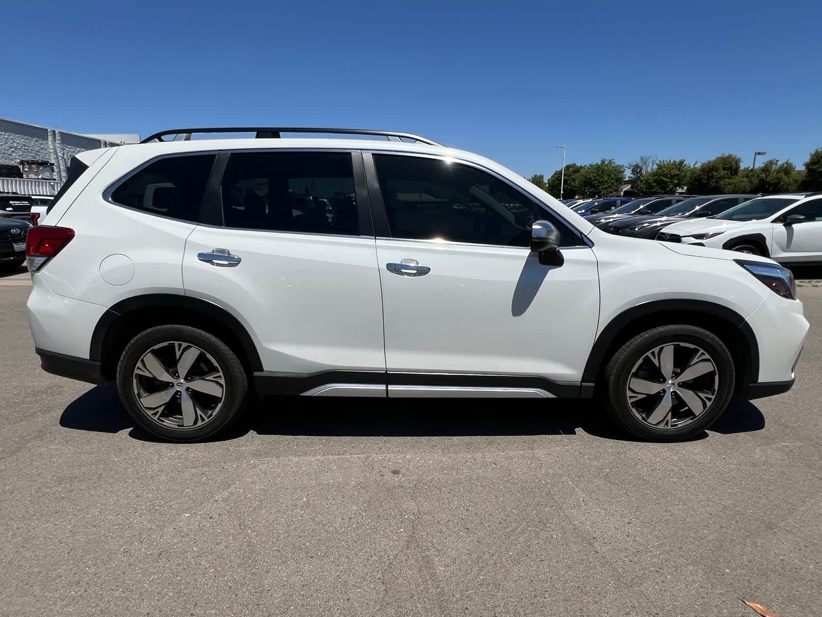 Thumbnail: 2019 Subaru Forester - 10