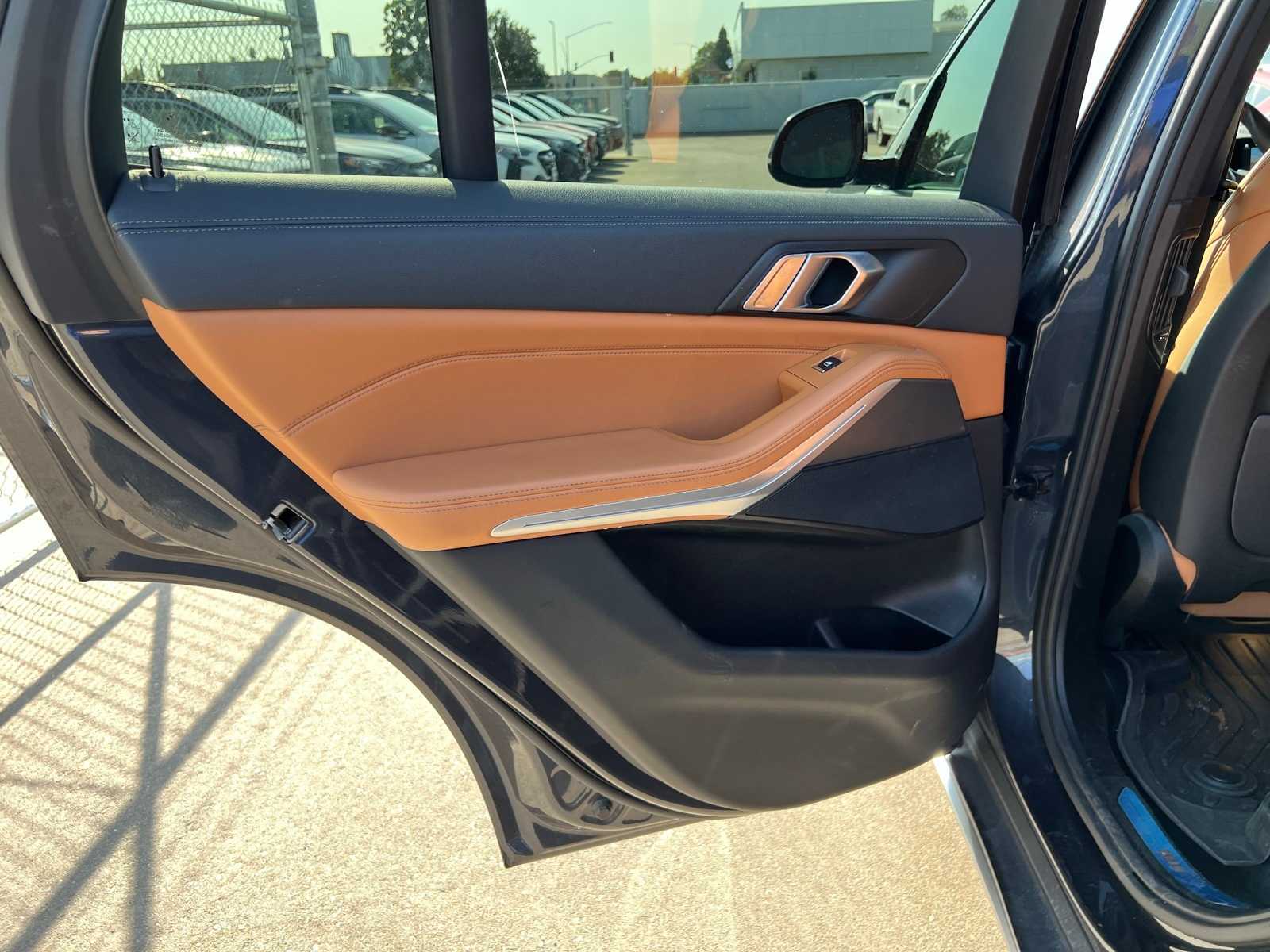 Thumbnail: 2022 BMW X5 - 20