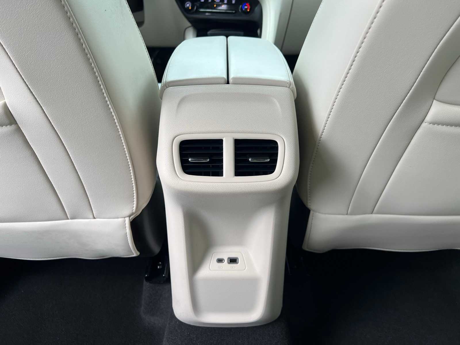 Thumbnail: 2023 Buick Envision - 31