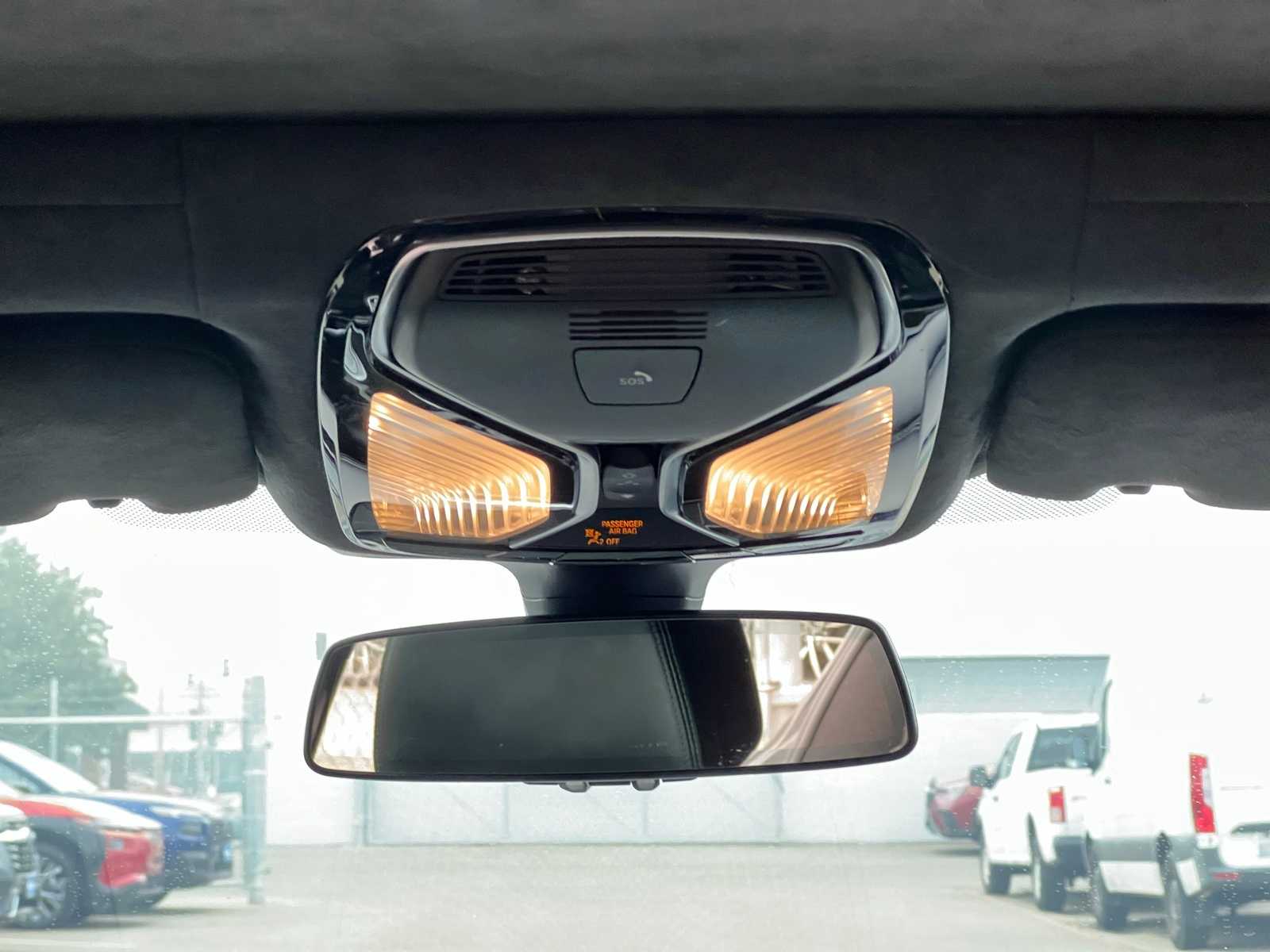 Thumbnail: 2021 BMW 7 Series - 28