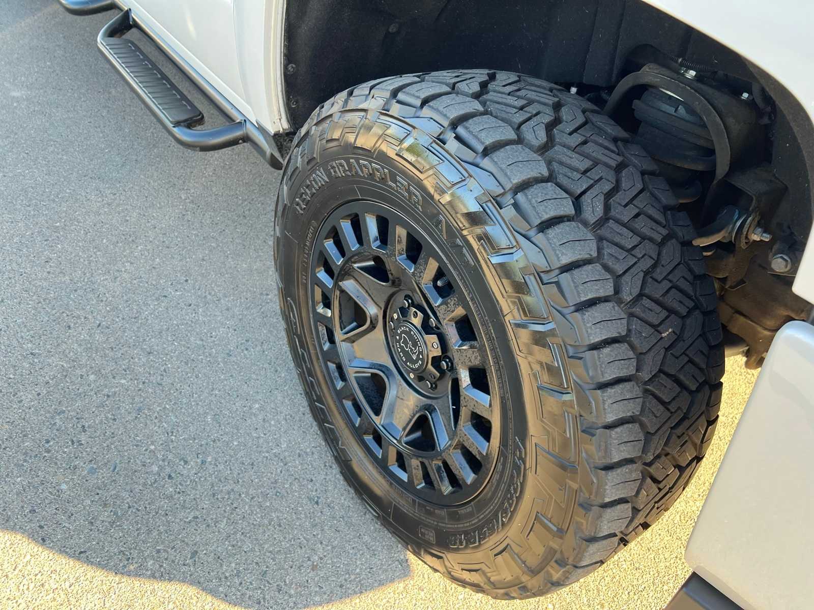 Thumbnail: 2018 Chevrolet Silverado 1500 - 24