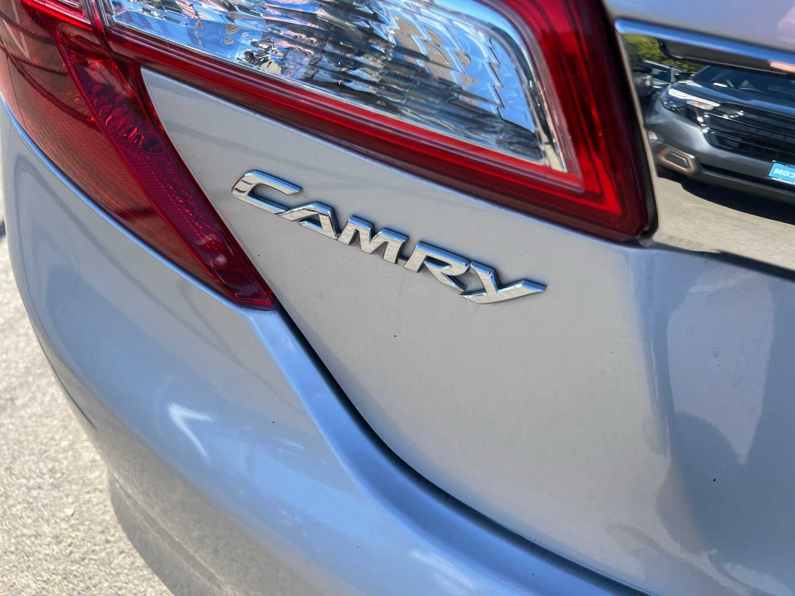Thumbnail: 2012 Toyota Camry - 5
