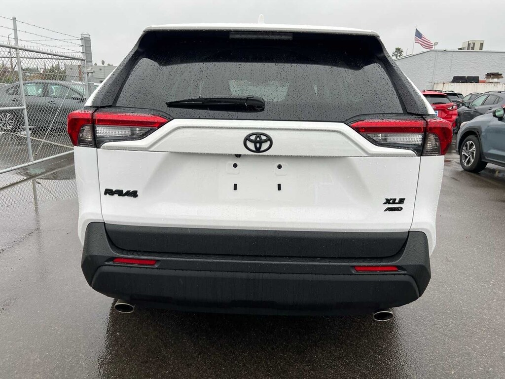 Used 2025 Toyota RAV4 XLE SUV