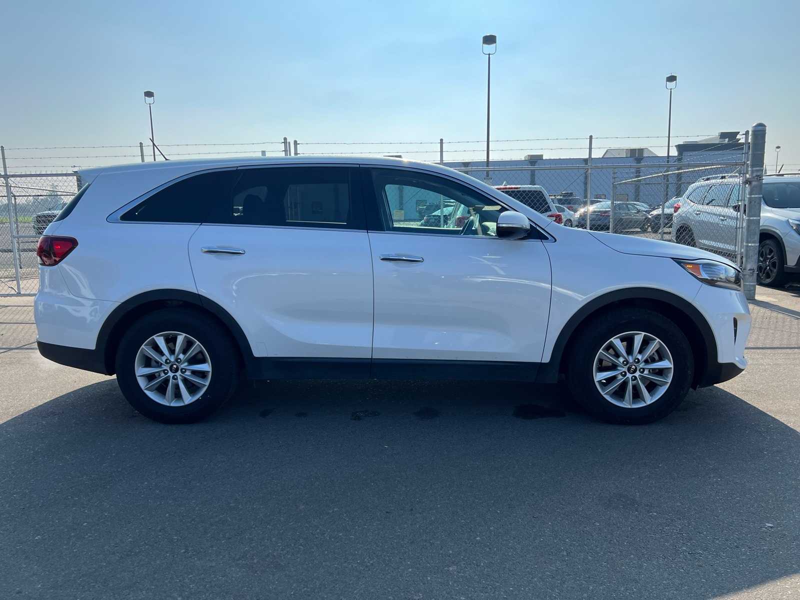 Thumbnail: 2019 Kia Sorento - 10