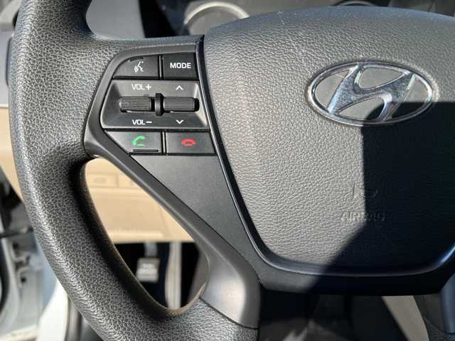 Thumbnail: 2015 Hyundai Sonata - 34