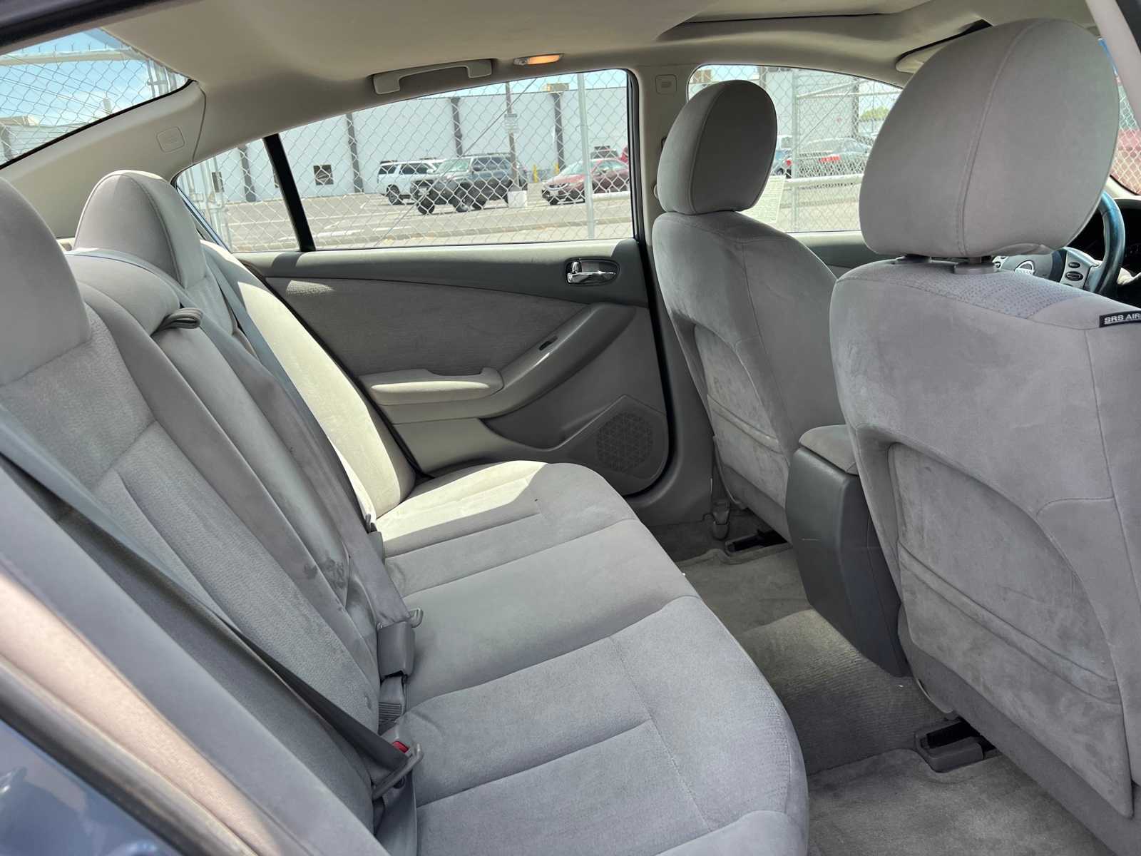 Thumbnail: 2012 Nissan Altima - 23