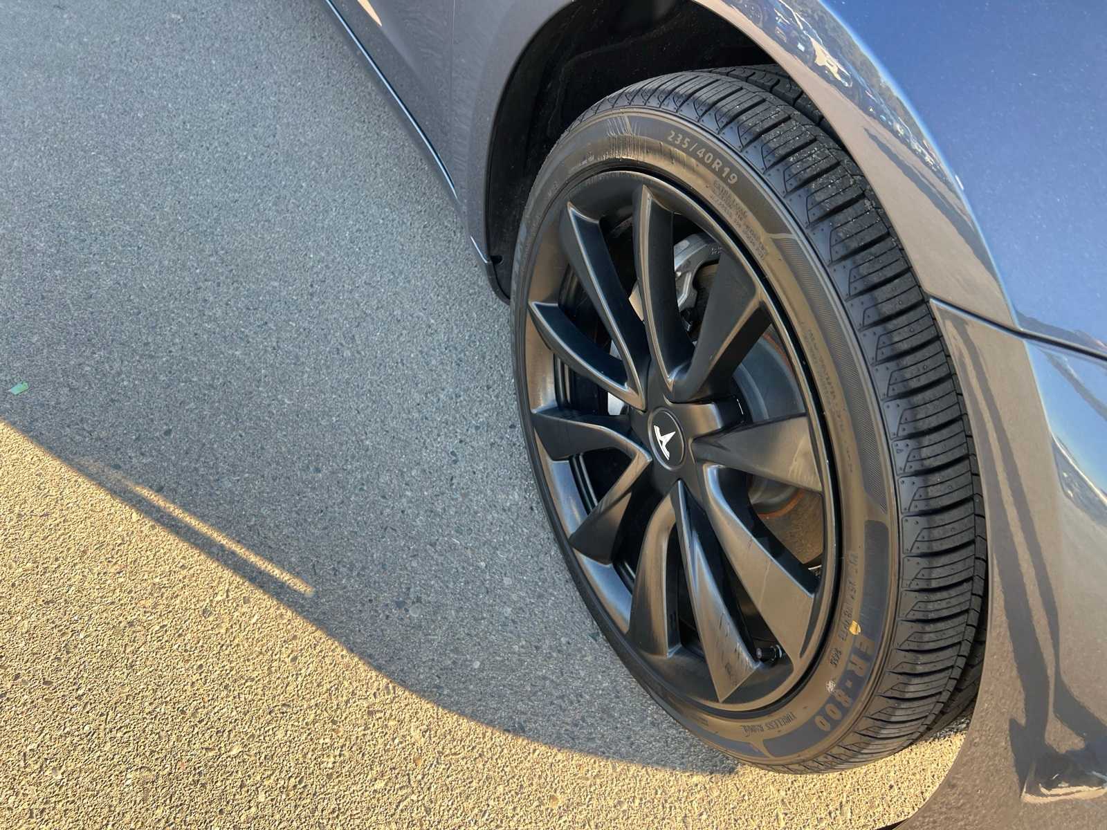 Thumbnail: 2023 Tesla Model 3 - 24