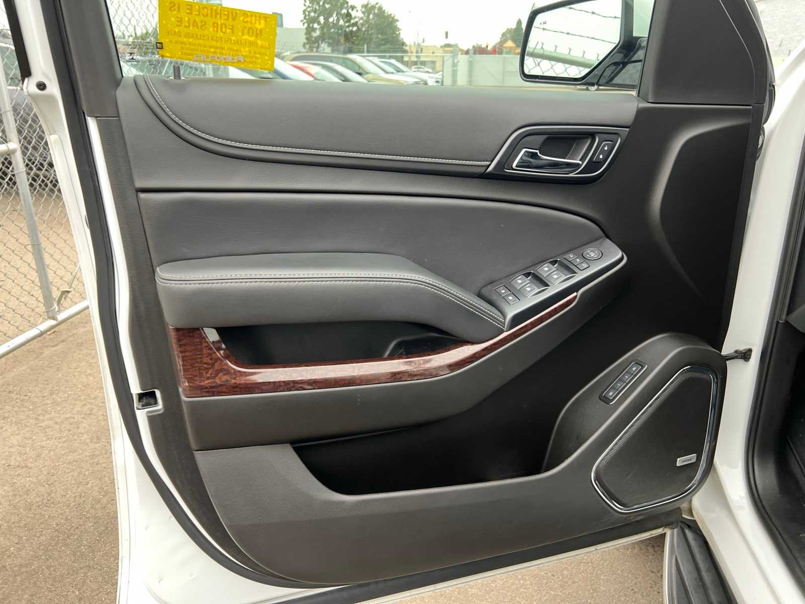 Thumbnail: 2019 GMC Yukon - 15