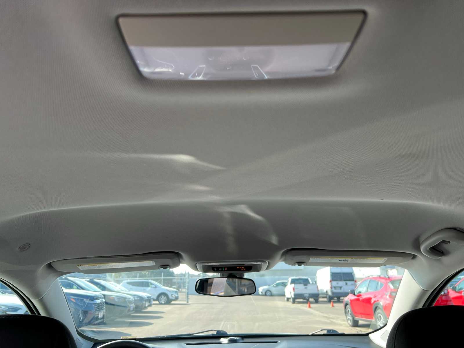 Thumbnail: 2022 Chevrolet Malibu - 30