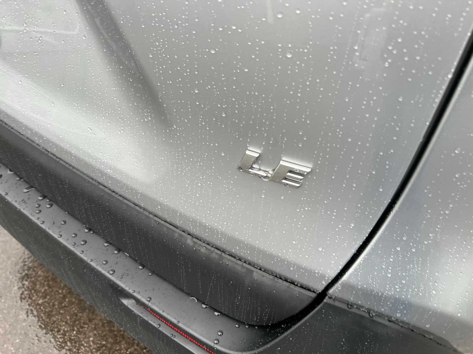 Thumbnail: 2022 Toyota RAV4 - 7