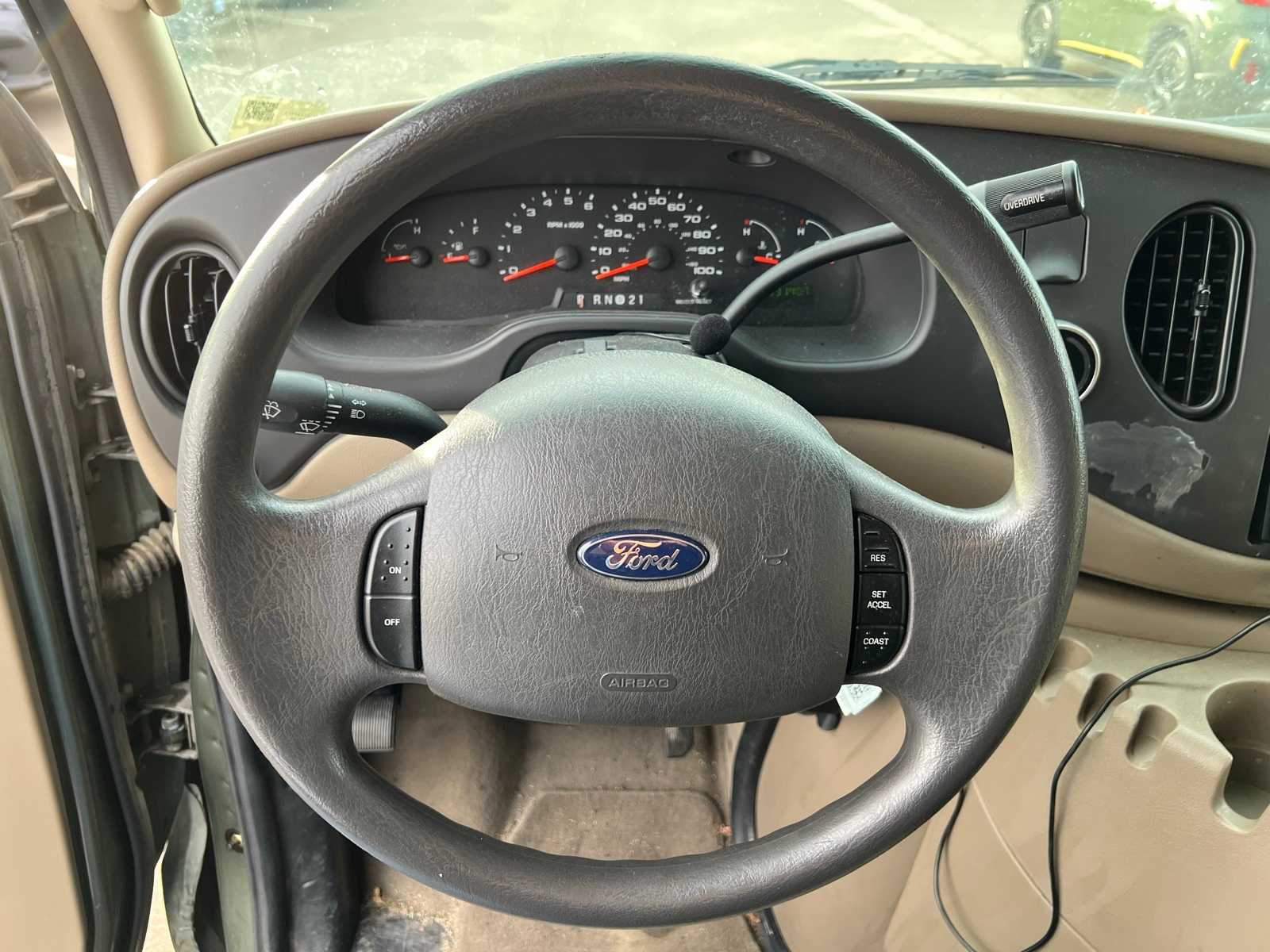 Thumbnail: 2005 Ford Econoline - 21