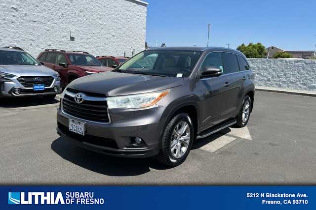 2014 Toyota Highlander XLE -
                Fresno, CA