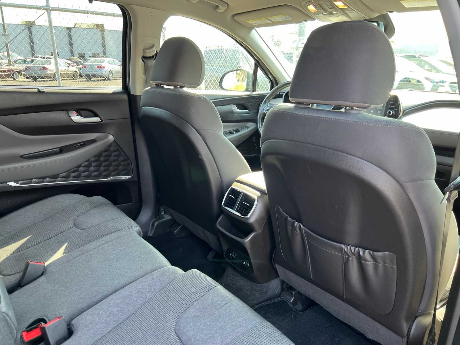 Thumbnail: 2019 Hyundai Santa Fe - 21