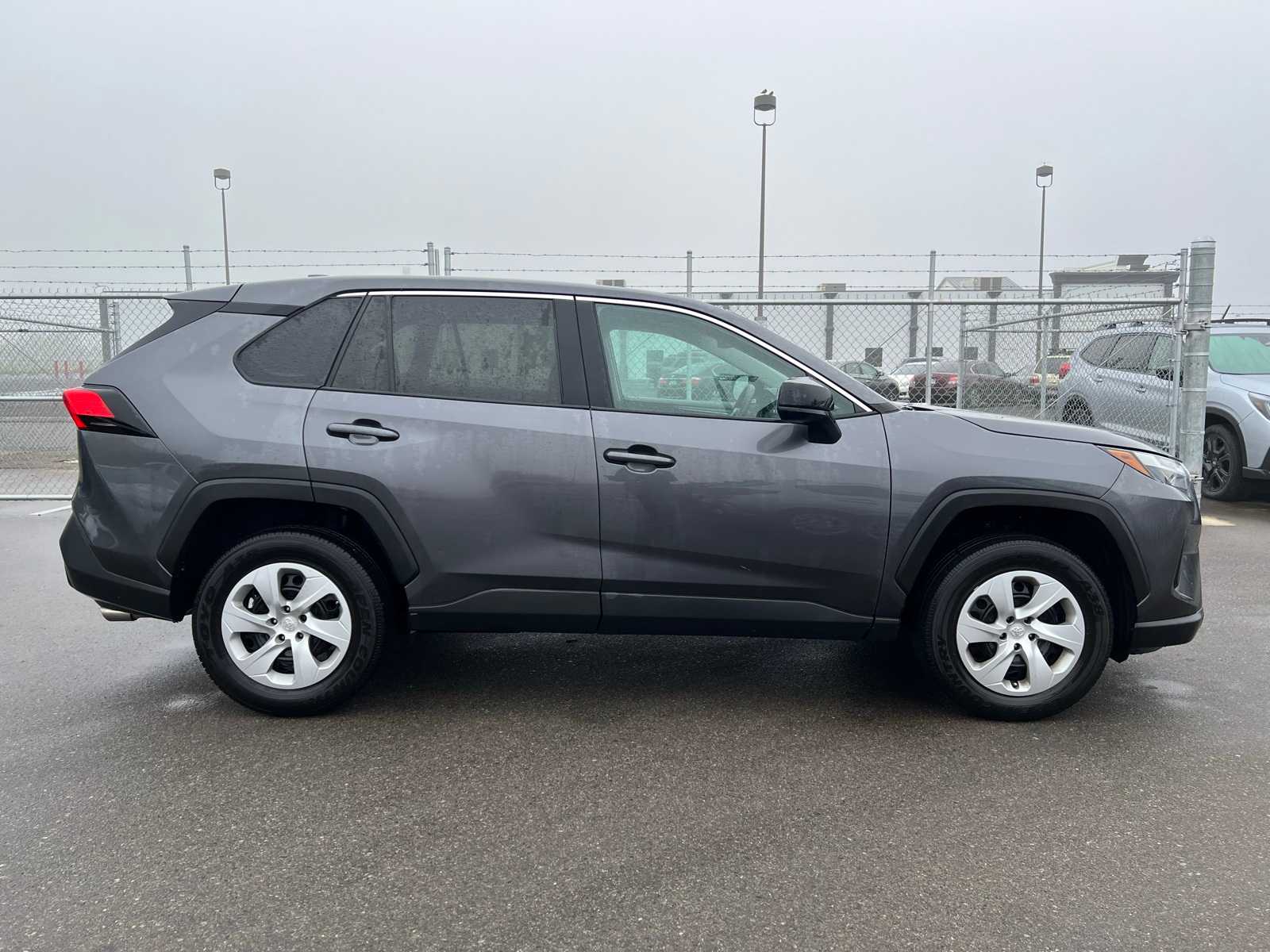 Thumbnail: 2024 Toyota RAV4 - 10