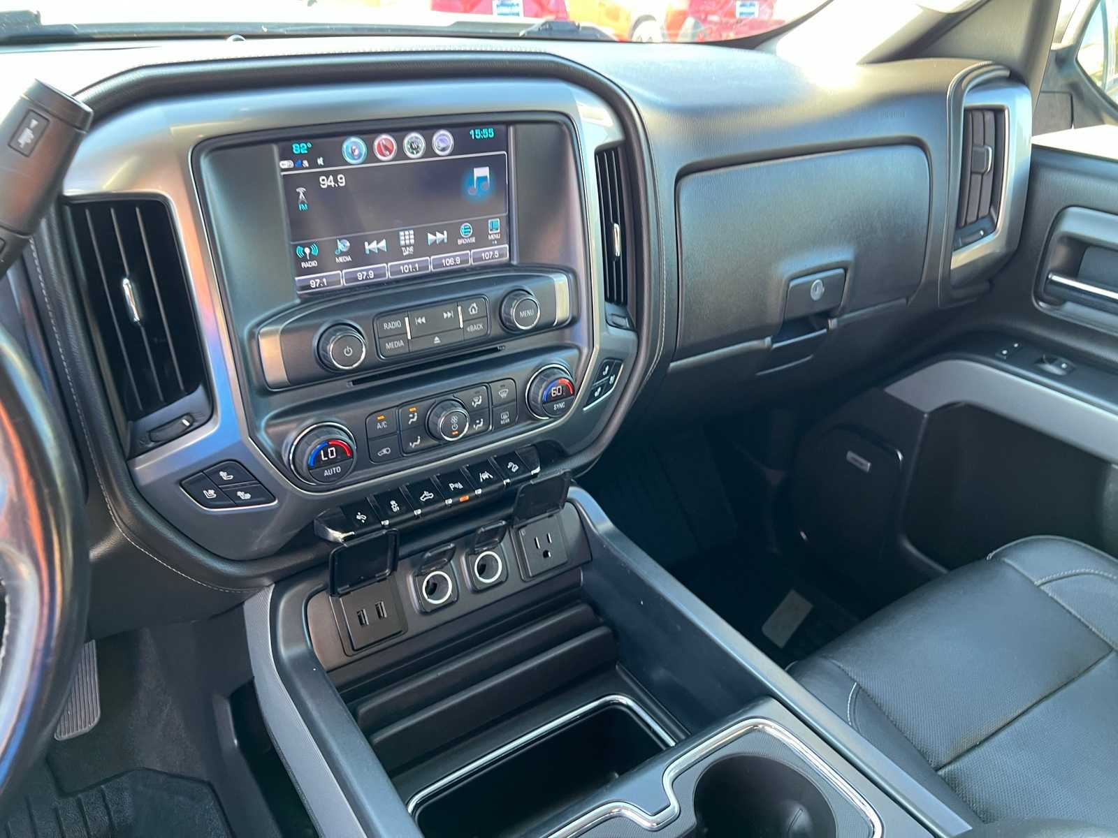 Thumbnail: 2018 Chevrolet Silverado 1500 - 37