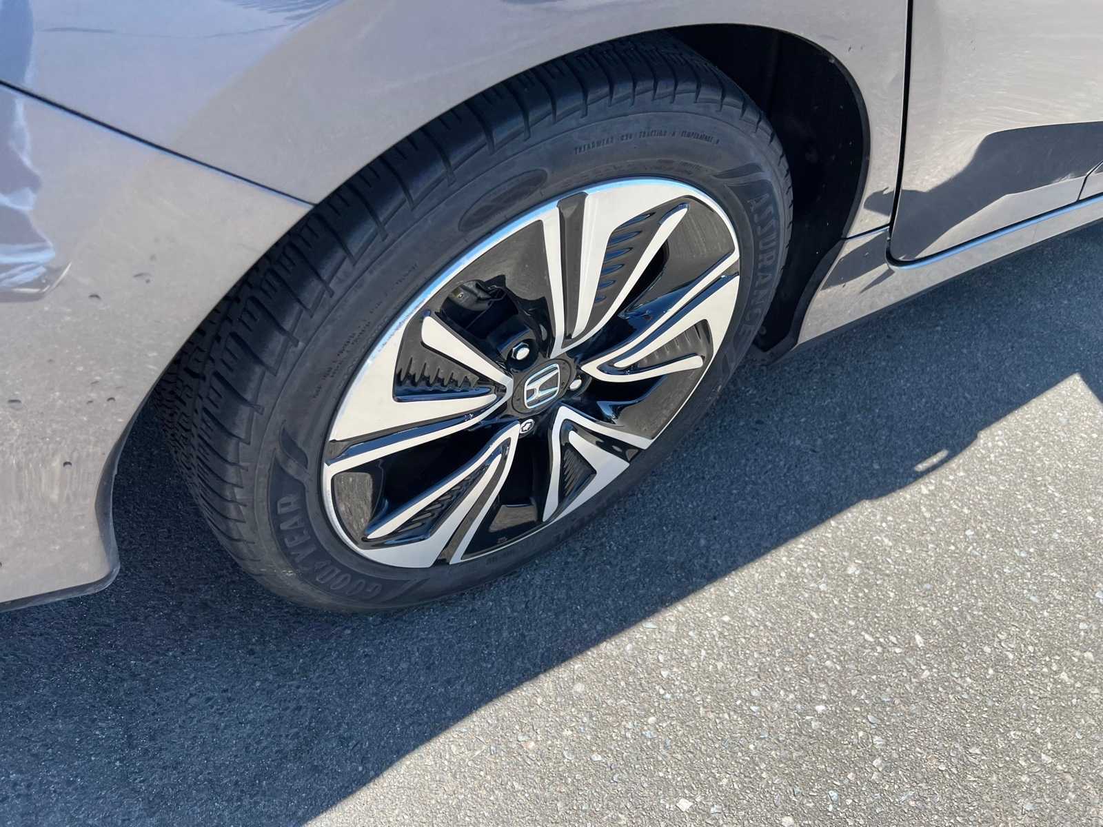 Thumbnail: 2018 Honda Civic - 20