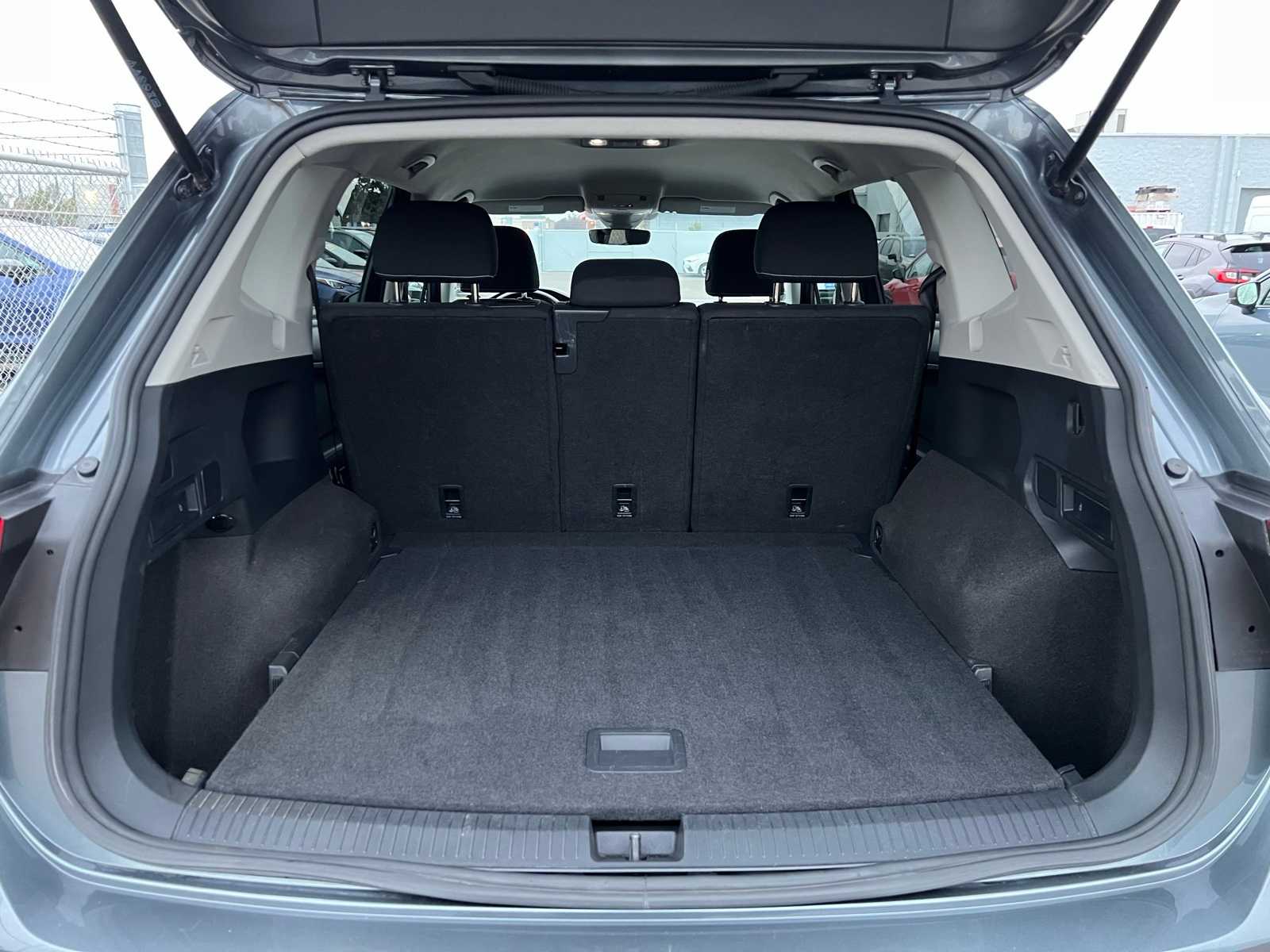 Thumbnail: 2024 Volkswagen Tiguan - 7