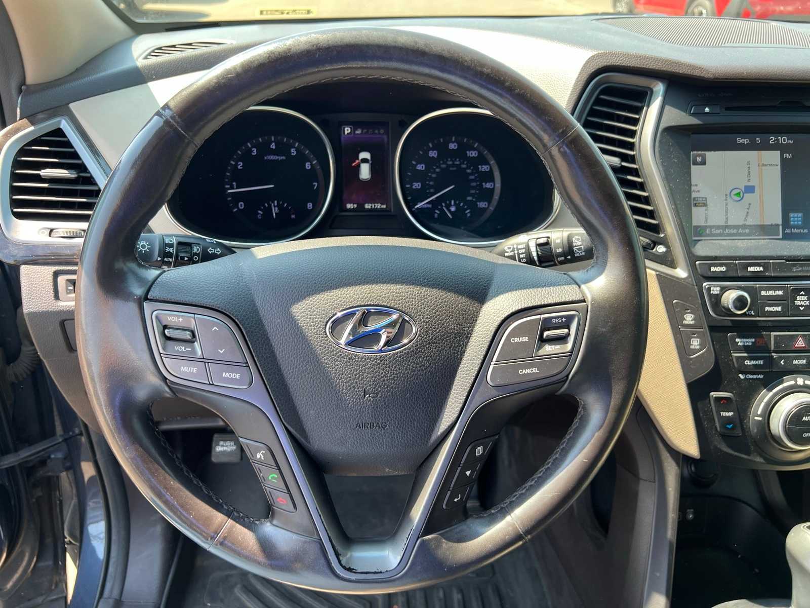 Thumbnail: 2017 Hyundai Santa Fe - 30