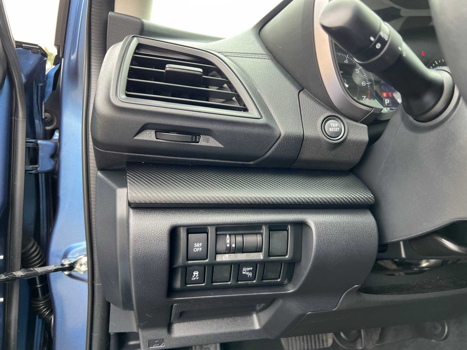 Thumbnail: 2018 Subaru Crosstrek - 33