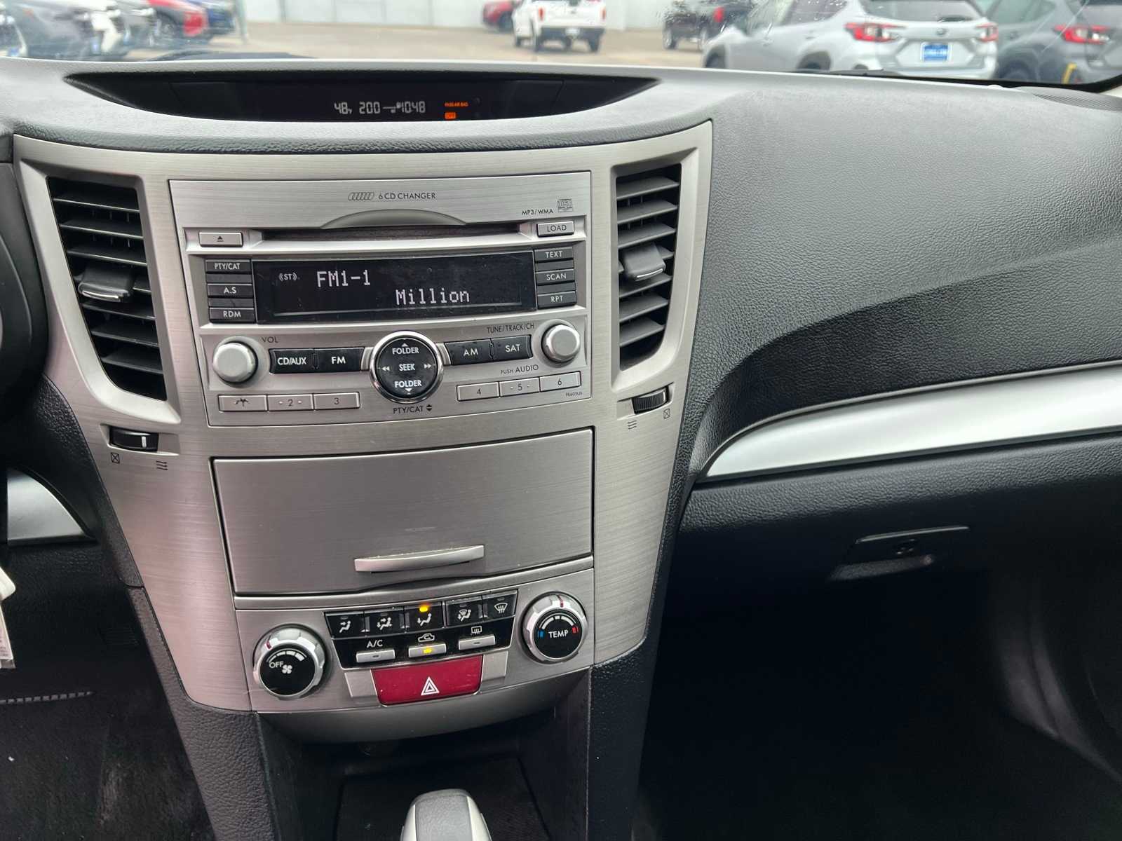 Thumbnail: 2011 Subaru Outback - 37