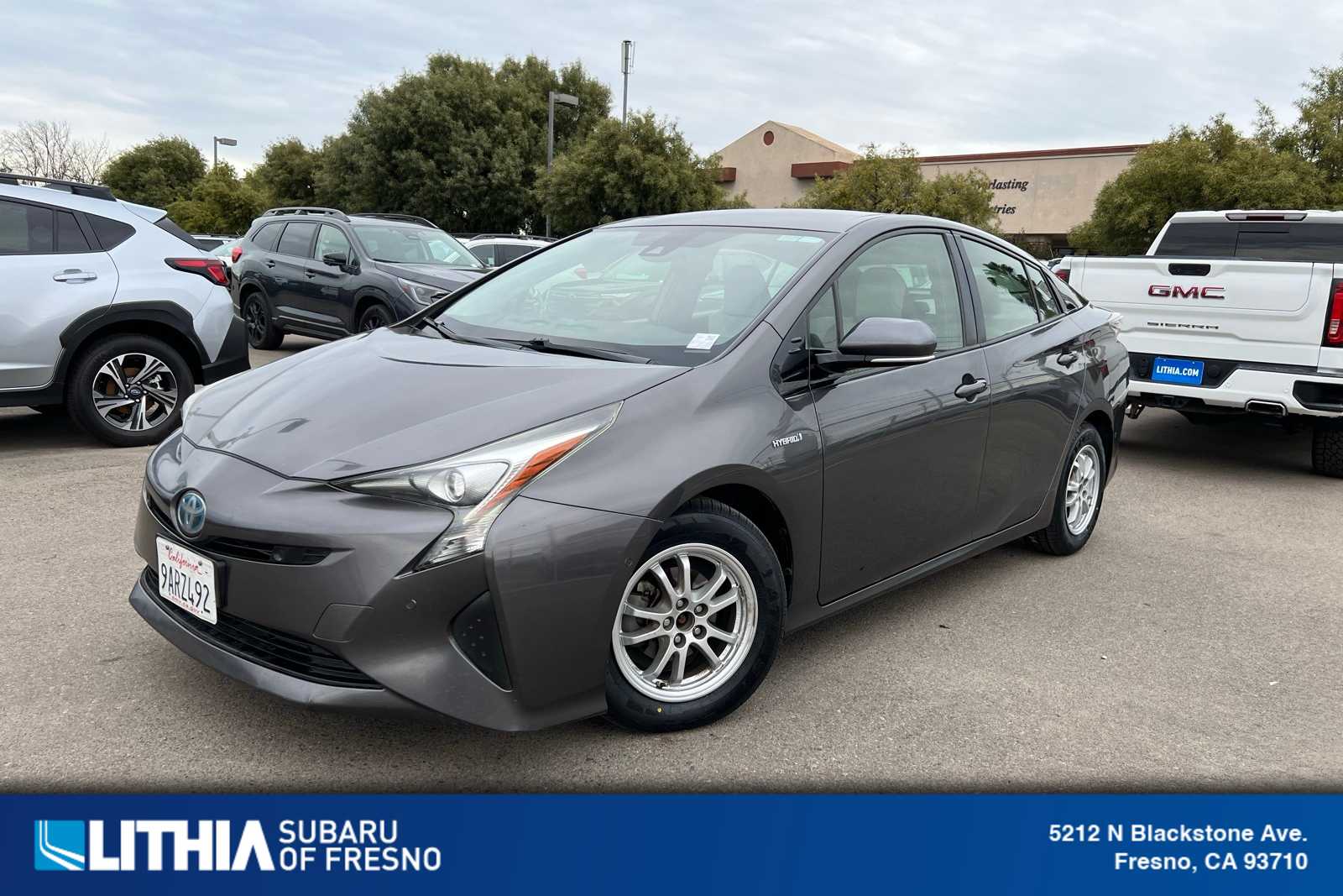 2017 Toyota Prius Two's photo