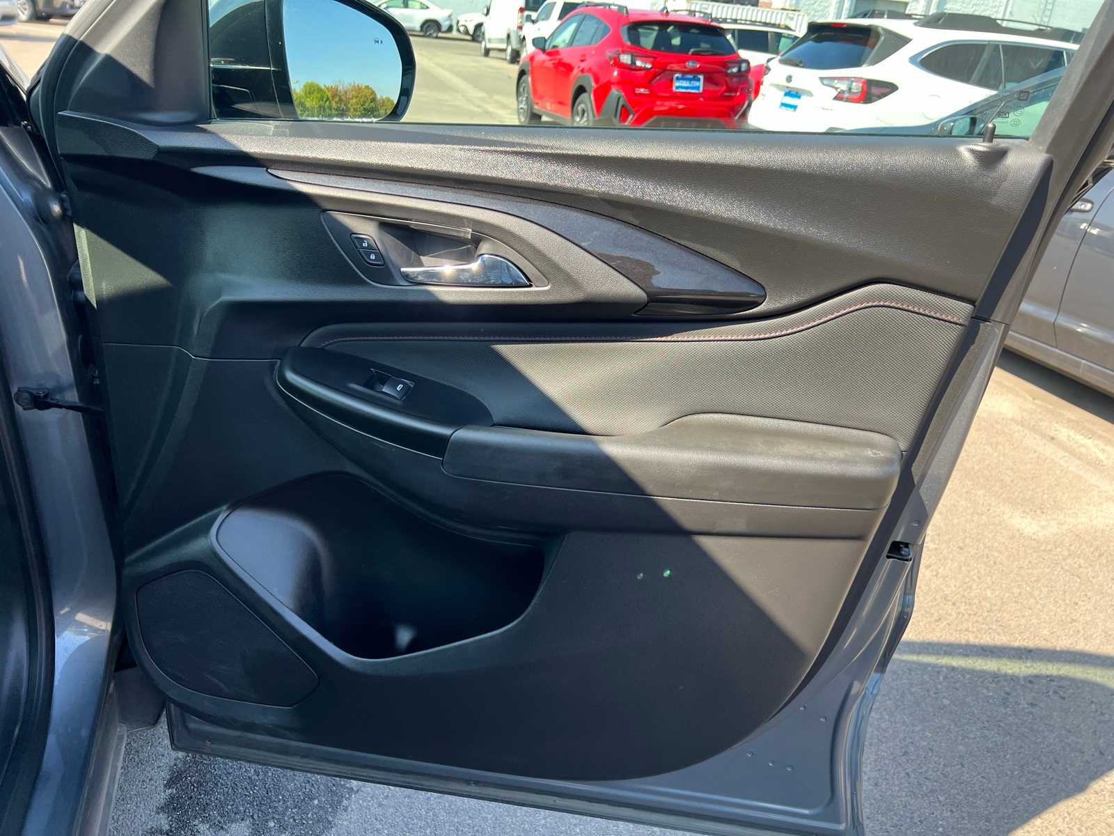 Thumbnail: 2021 Chevrolet TrailBlazer - 28