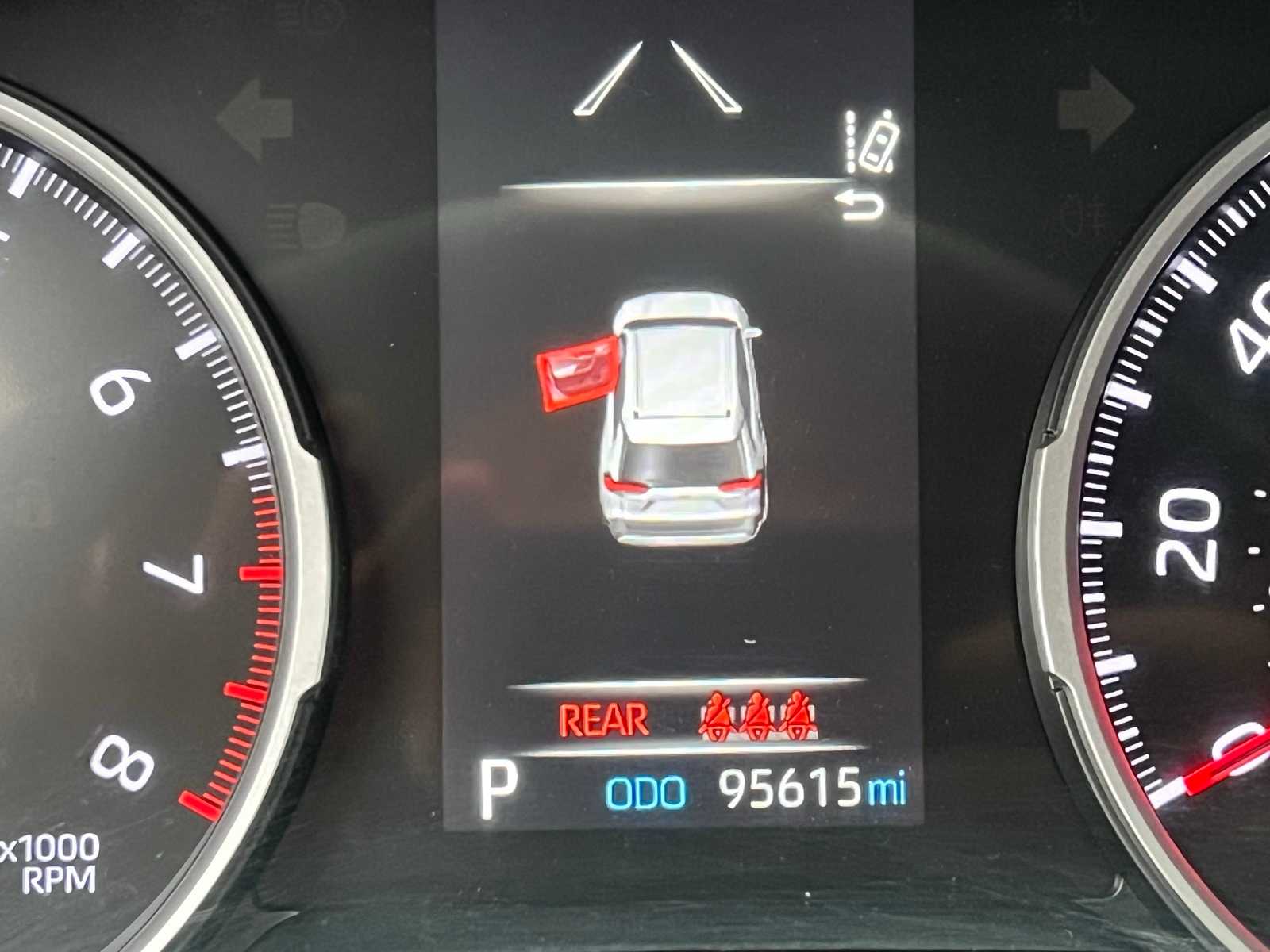 Thumbnail: 2022 Toyota RAV4 - 44