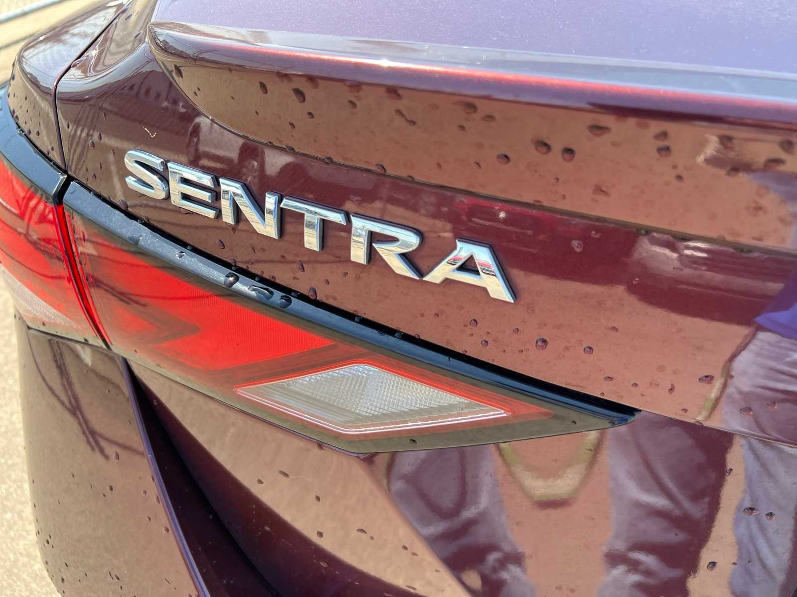 Thumbnail: 2021 Nissan Sentra - 5