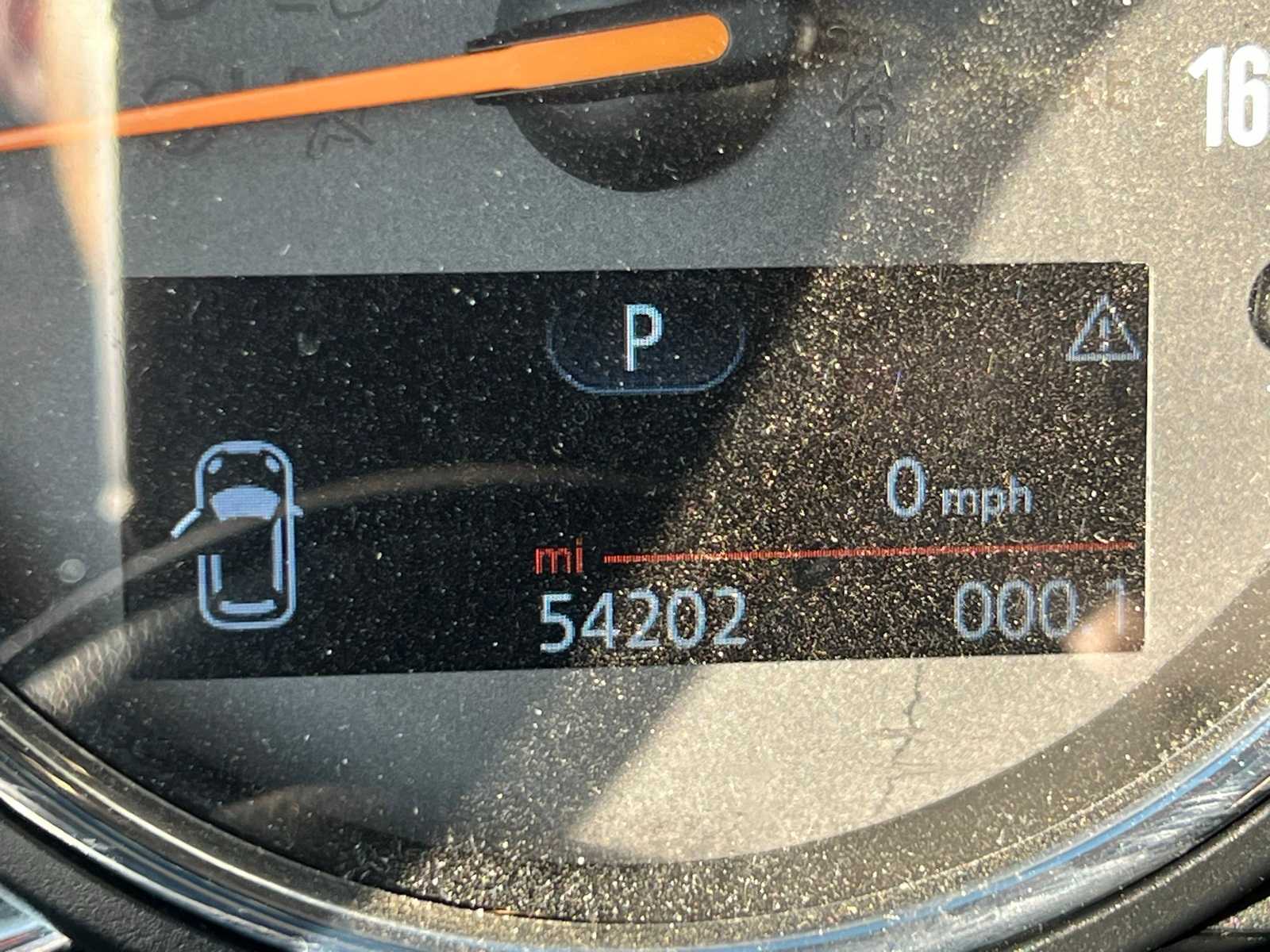 Thumbnail: 2017 MINI Cooper Hardtop - 35