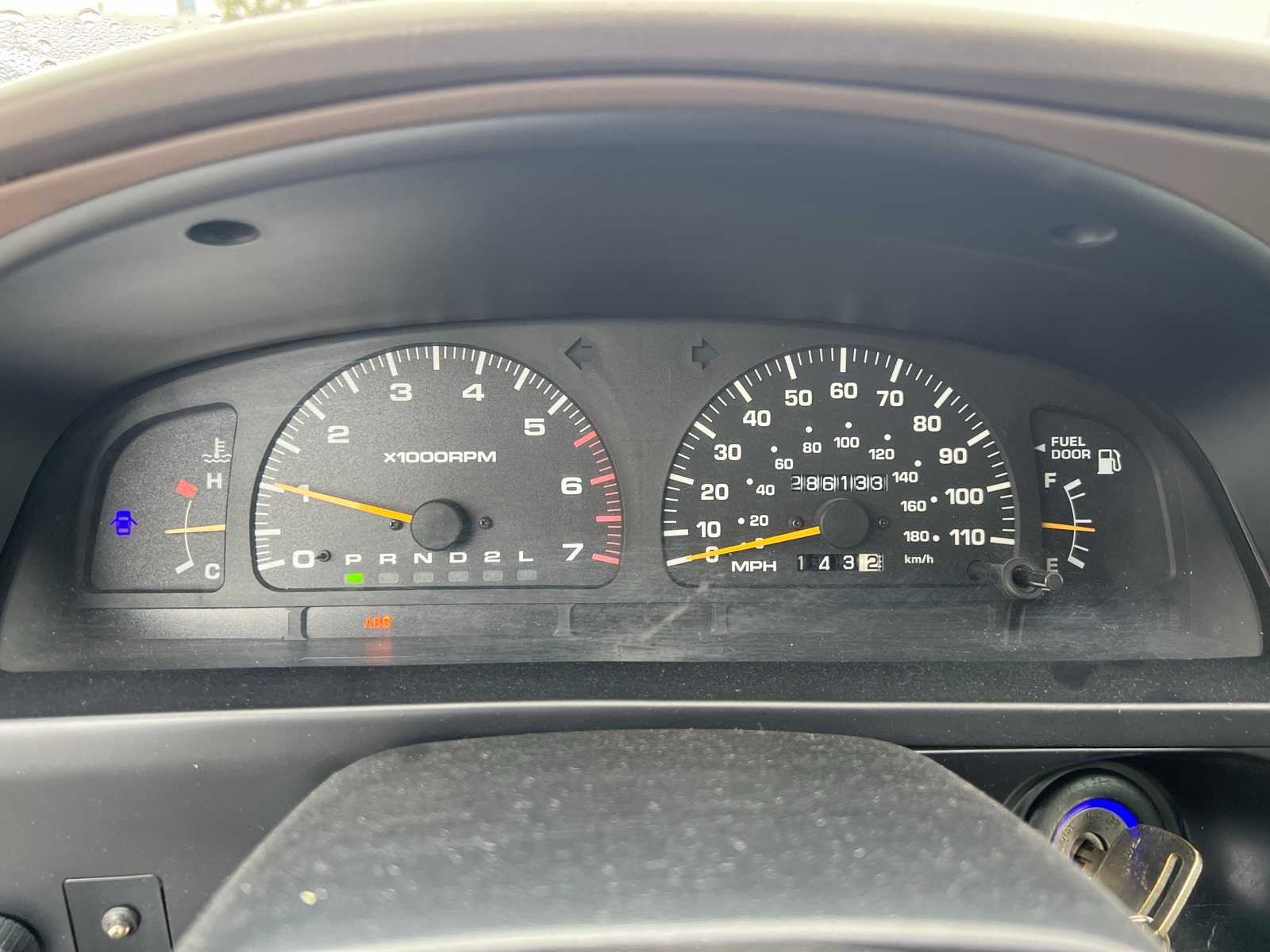 Thumbnail: 1998 Toyota 4Runner - 33