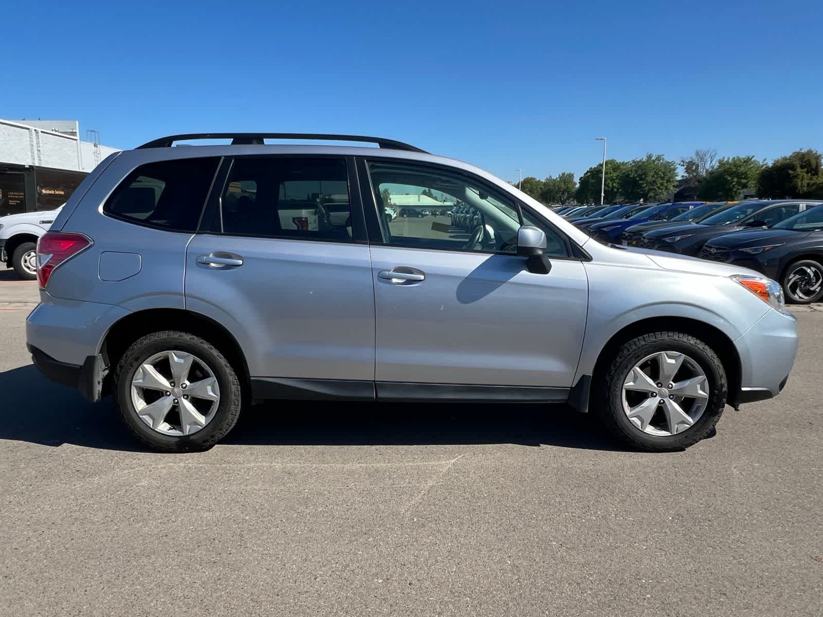 Thumbnail: 2016 Subaru Forester - 10